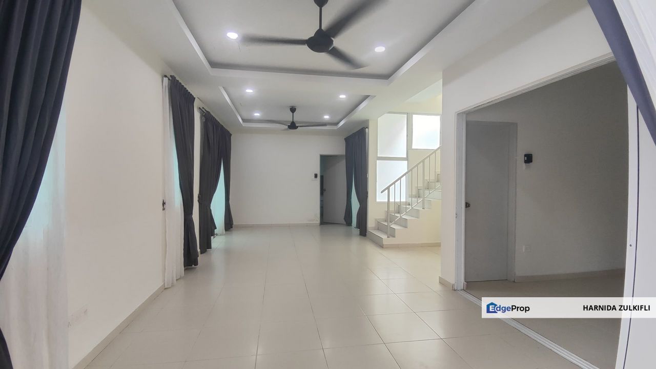 DOUBLE STOREY CLUSTER @ TAMAN NURI DURIAN TUNGGAL, MELAKA FOR SALE, Melaka, Durian Tunggal