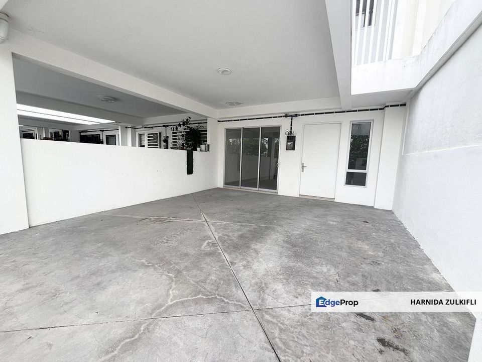 DOUBLE STOREY TERRACE @ TIARA SENDAYAN FOR SALE, Negeri Sembilan, Seremban
