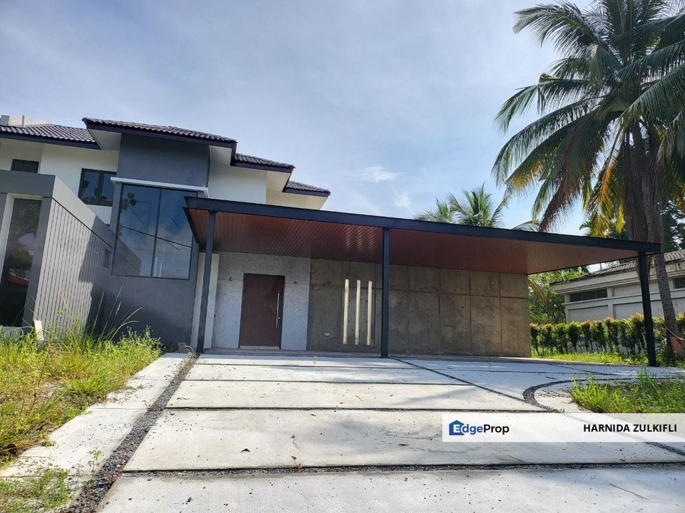 [FULL RENO + MODERN CONCEPT] 2 Storey SEMI-D @ Green Street Homes SEREMBAN 2, Negeri Sembilan, Seremban