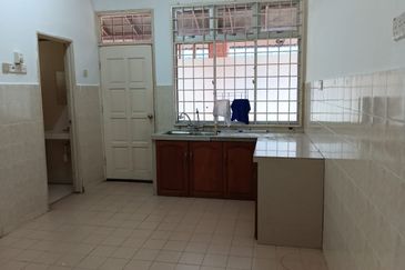 Taman Kota Warisan Permai