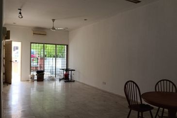 Taman Kota Warisan Permai