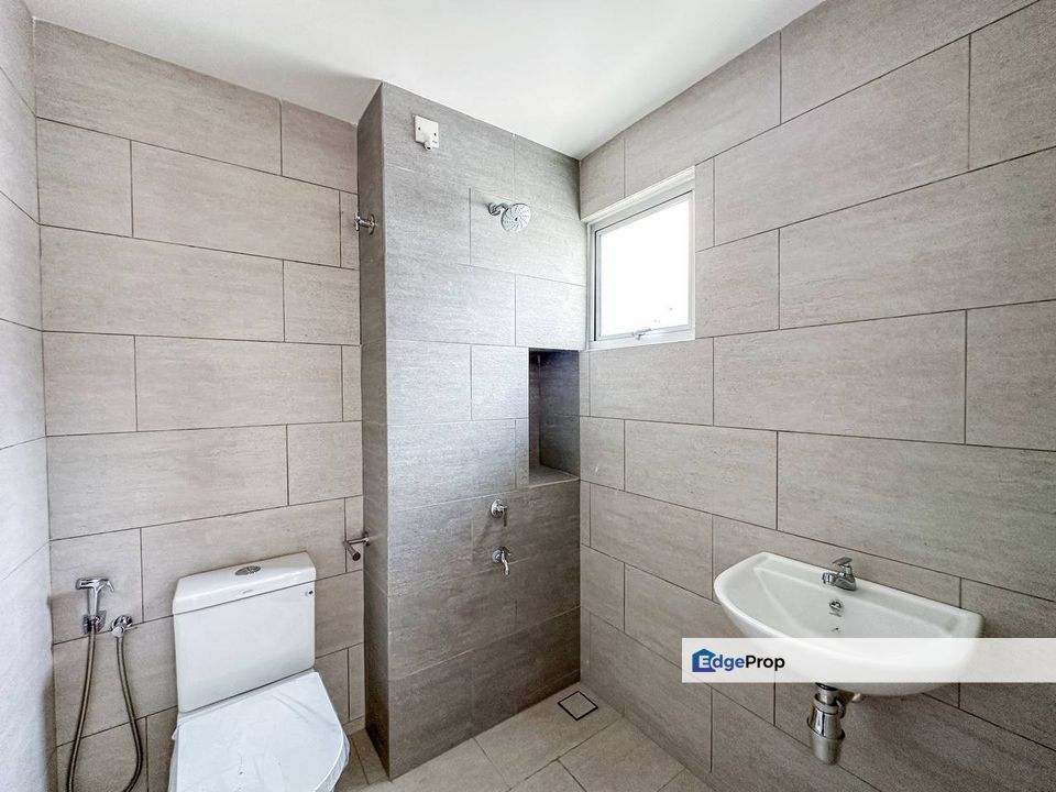 2 Storey Superlink [ VERNA ] Serene Heights Semenyih, Selangor, Semenyih