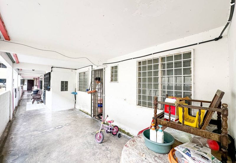 Flat PKNS, Seksyen 24