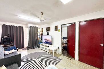 Flat PKNS, Seksyen 24