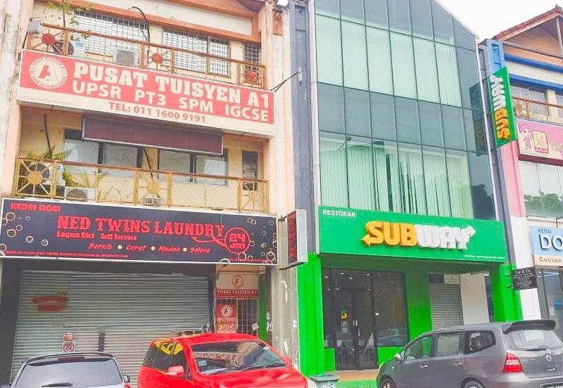 Pusat Bandar Putra Permai