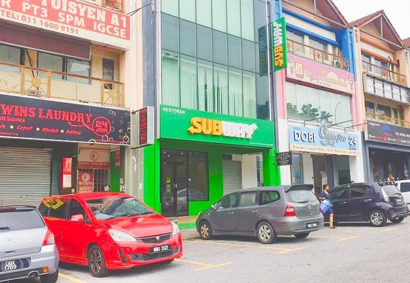 Pusat Bandar Putra Permai