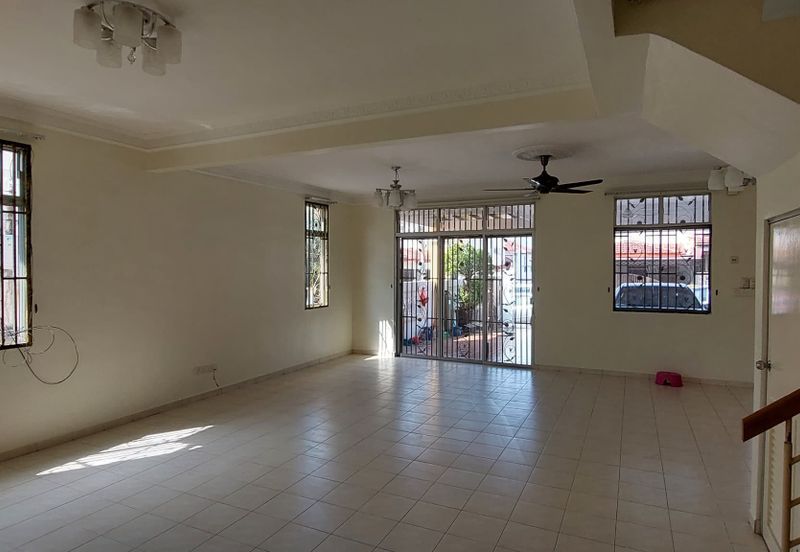 Taman Mawar, Bandar Baru Salak Tinggi