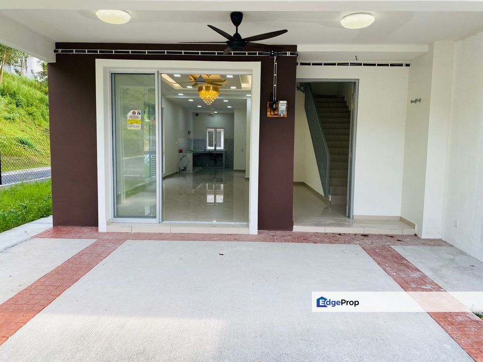 2 Storey Terrace House @ Taman Salak Perdana Bandar Baru Salak Tinggi For Sale, Selangor, Dengkil