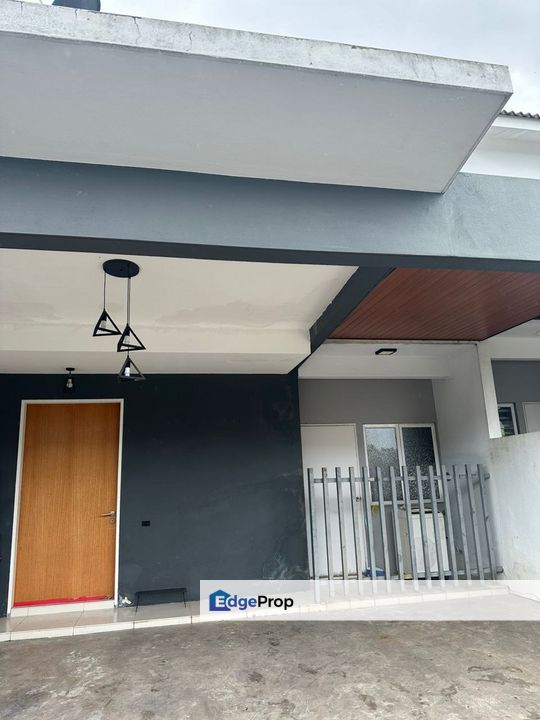  2 Storey Terrace Laurel Laman View Cyberjaya For Sale , Selangor, Cyberjaya
