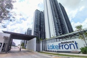 LakeFront Residence Cyberjaya