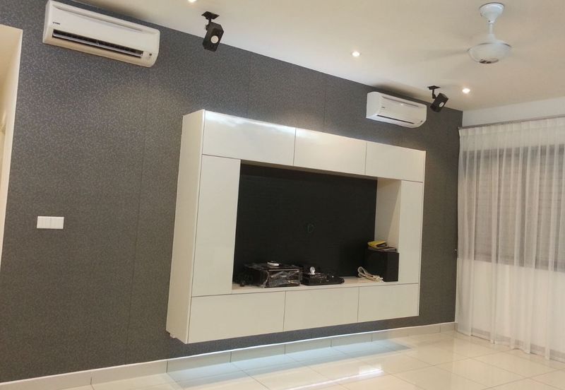 Oxford Tower @ Garden Plaza