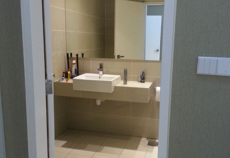 Oxford Tower @ Garden Plaza