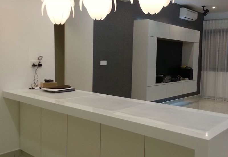 Oxford Tower @ Garden Plaza