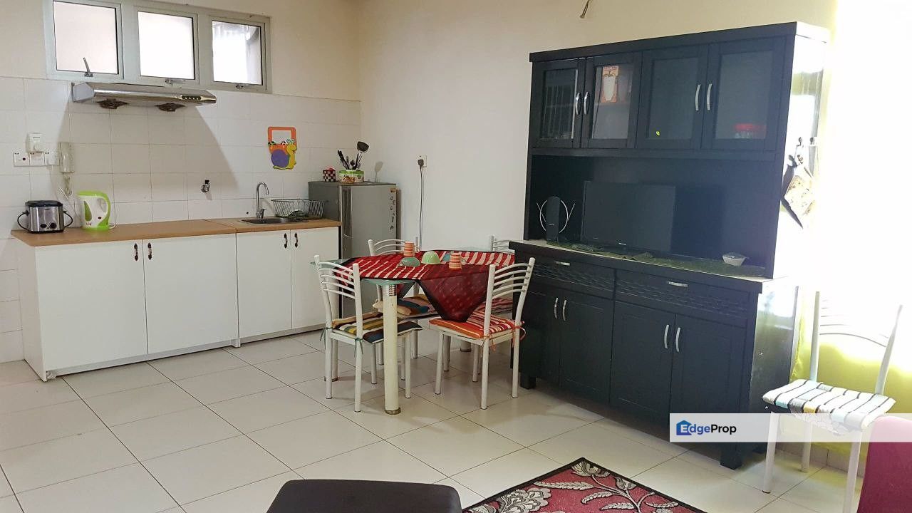 WTS-[FULLY FURNISHED, GOOD for INVESTMENT] DOMAIN 3@NEOCYBER, CYBERJAYA, Selangor, Cyberjaya