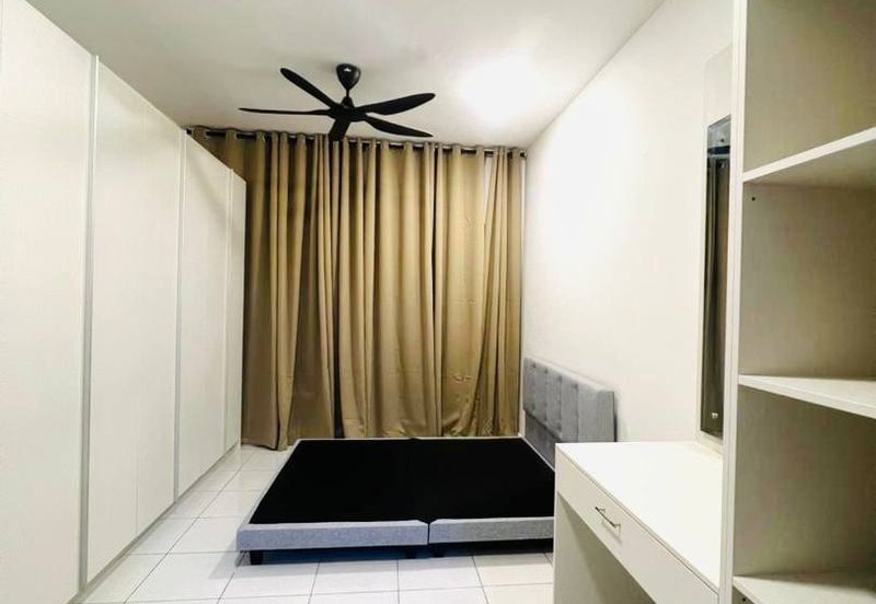 E'Island Lake Haven Residence