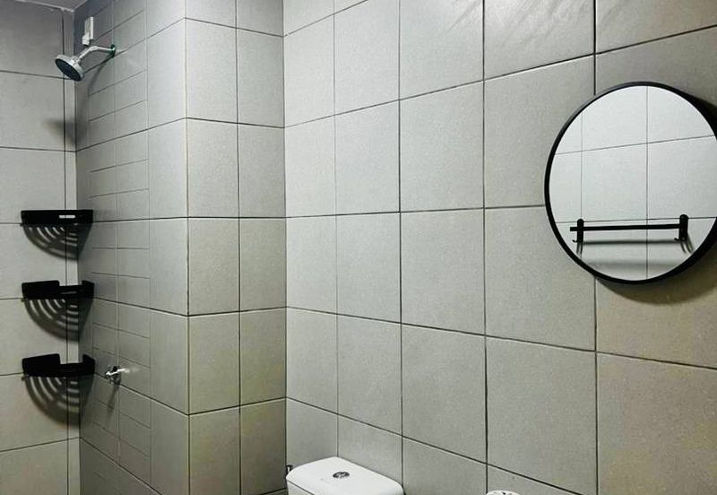 E'Island Lake Haven Residence