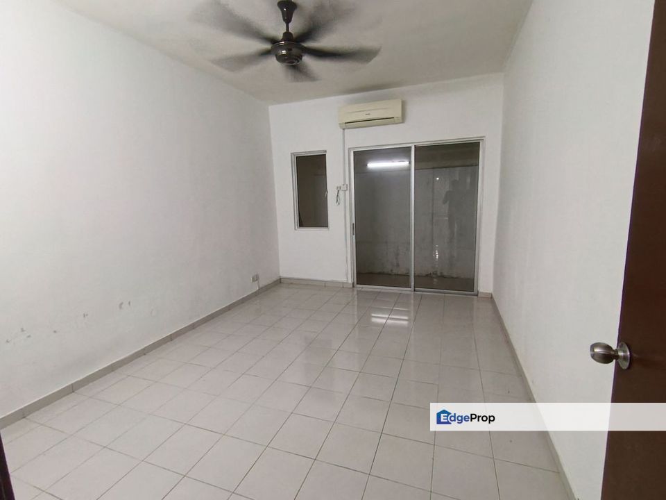 WTS-[Ground Floor] Townhouse Taman Amansiara, Bandar Baru Selayang, Selangor, Selayang