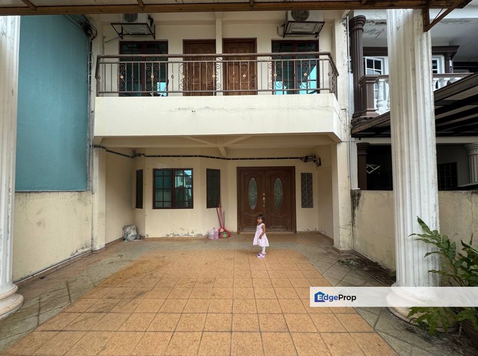 WTS-2.5 STOREY TERRACE  TAMAN BUKIT MULIA HULU KELANG [RENOVATED FULLY EXTENDED KITCHEN NEARBY SURAU], Selangor, Ulu Kelang
