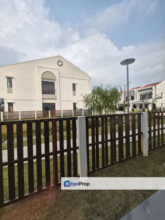 FOR RENT/WTL: Setia Safiro, Cyber 10, Cyberjaya (Phase 3 End Lot), Selangor, Cyberjaya