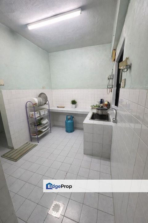 WTS-[FLAT LOW COST] FLAT TAMAN MULIA JAYA, AMPANG, Selangor, Ampang