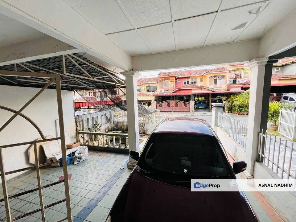 Double Storey Terrace Taman Seroja Bandar Baru Salak Tinggi Sepang For Rent , Selangor, Sepang