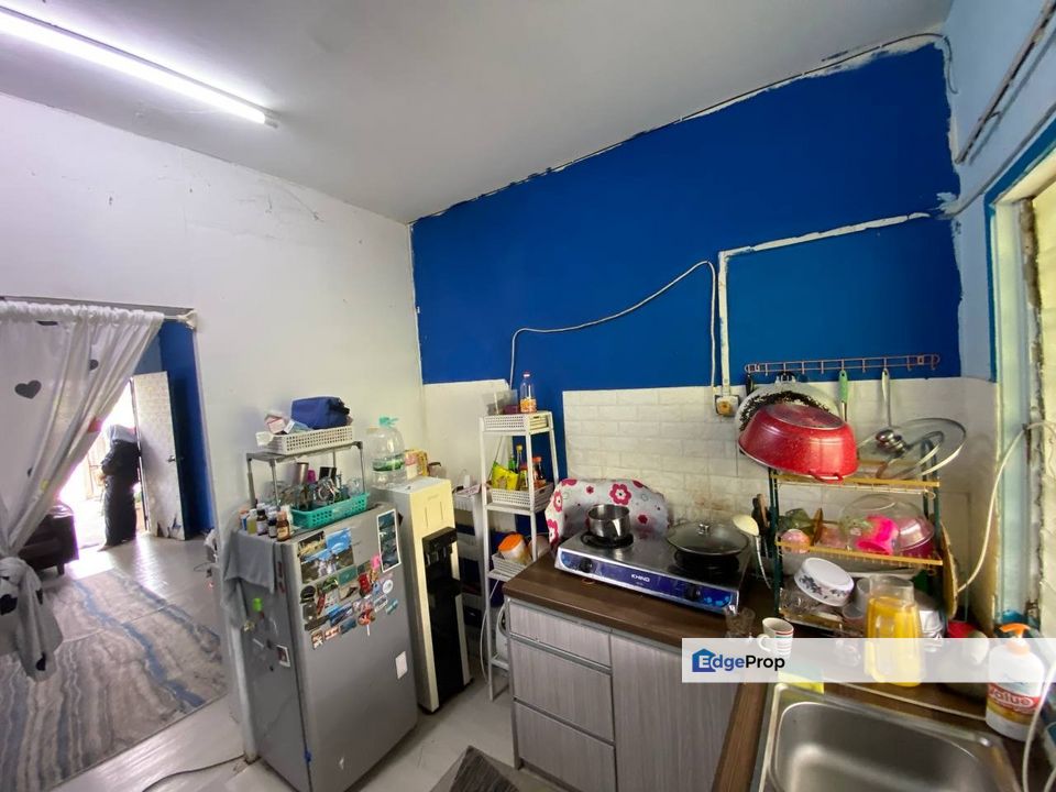 Double Storey Terrace (Lowcost) Taman Tasik Semenyih for Sale, Selangor, Semenyih