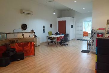 Petaling Jaya Commercial City