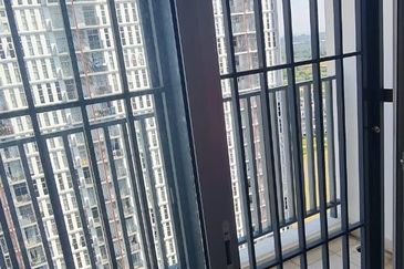 PR1MA Lakefront Homes