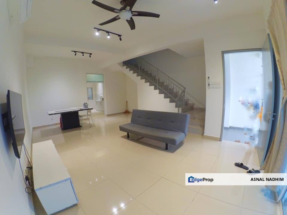 [ENDLOT] 2 STOREY TERRACE, DIAMOND GARDEN TAMAN INTAN, DENGKIL FOR SALE, Selangor, Dengkil