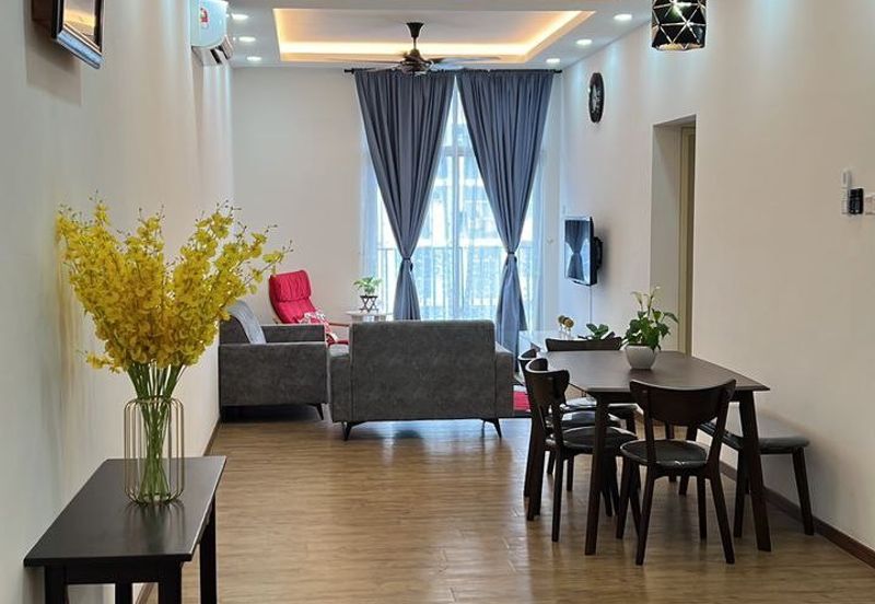 PR1MA Lakefront Homes