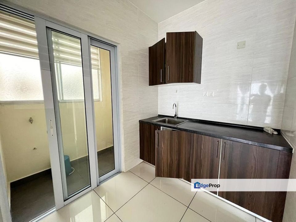 Koi Suites Condominium Taman Mas Puchong, Puchong For Sale, Selangor, Puchong