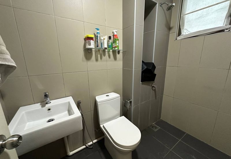 Lake Point Residence