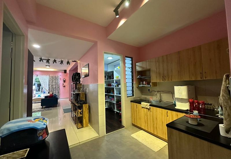 Lake Point Residence