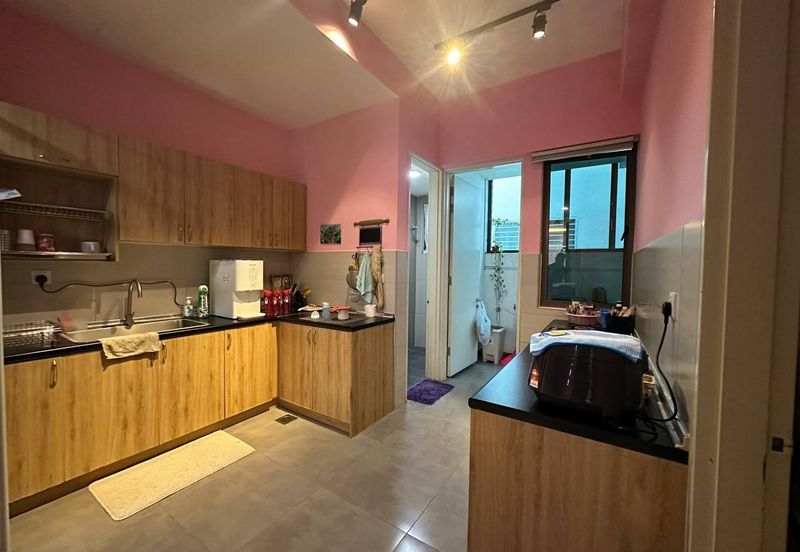 Lake Point Residence