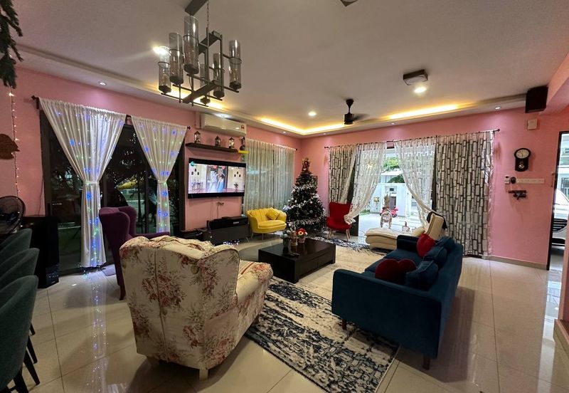 Lake Point Residence