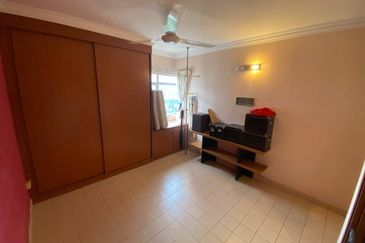 Perdana Exclusive Condominium