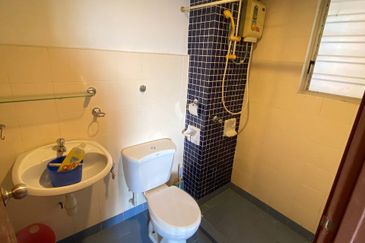 Perdana Exclusive Condominium