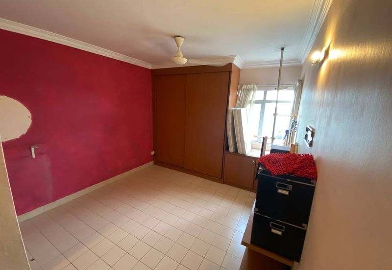 Perdana Exclusive Condominium