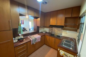 Perdana Exclusive Condominium