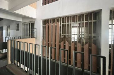 Perdana Exclusive Condominium