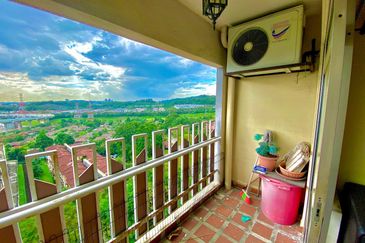 Perdana Exclusive Condominium