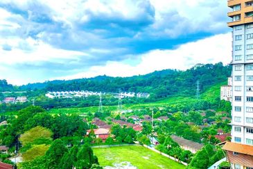 Perdana Exclusive Condominium