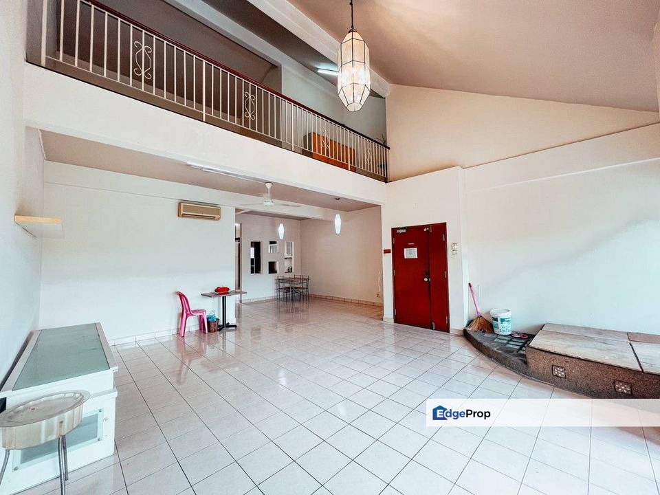 [Near The Mines] Duplex Townhouse Taman Sungai Besi Indah For Sale, Selangor, Seri Kembangan