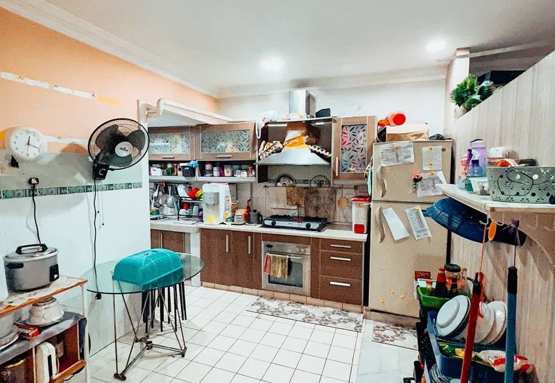 Sri Kinabalu Condominium