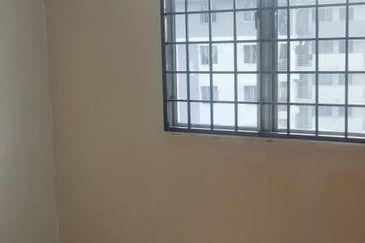 Pangsapuri Putra Harmoni, Precint 9