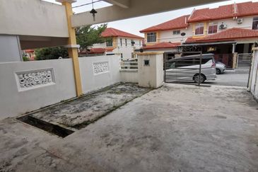 Taman Mawar, Bandar Baru Salak Tinggi