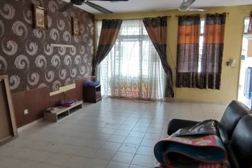 Taman Mawar, Bandar Baru Salak Tinggi