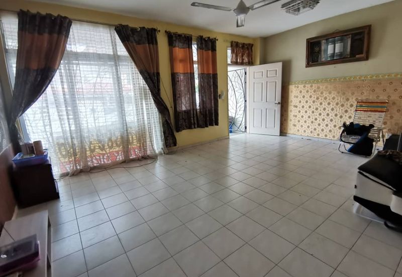 Taman Mawar, Bandar Baru Salak Tinggi