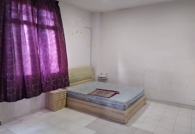 Taman Mawar, Bandar Baru Salak Tinggi