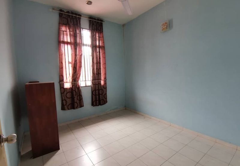 Taman Mawar, Bandar Baru Salak Tinggi